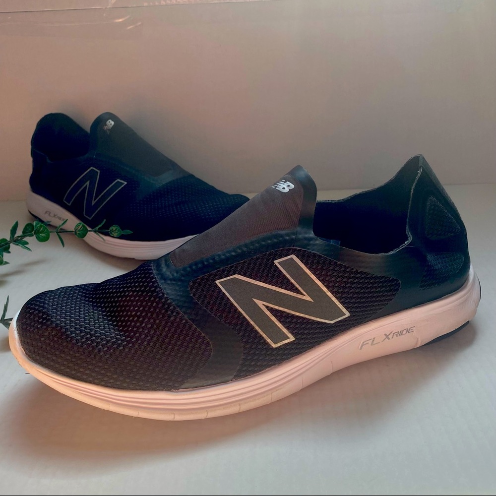 New Balance Men's 530V2 Running sneaker Shoe slip on black white size 13